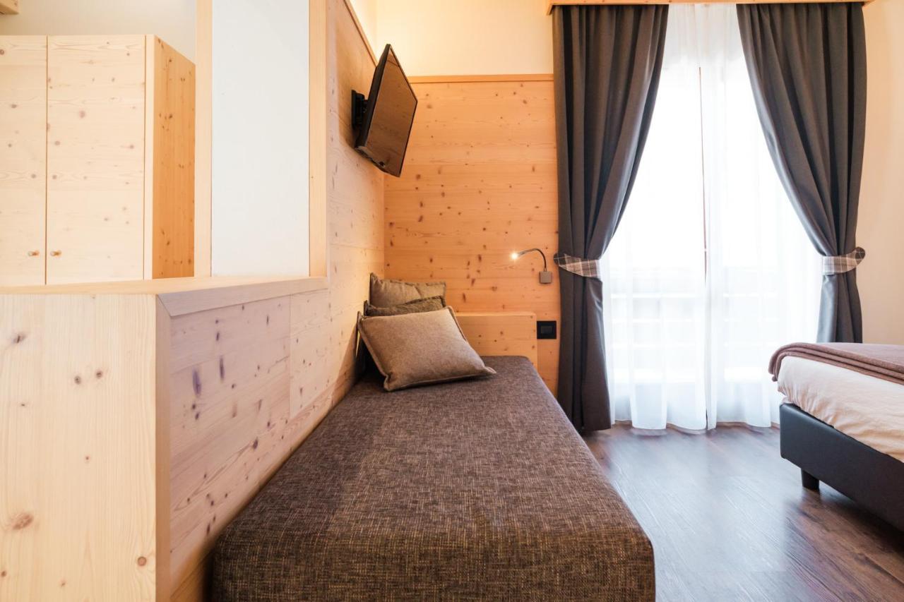 Hotel Piccola Baita Molveno Esterno foto